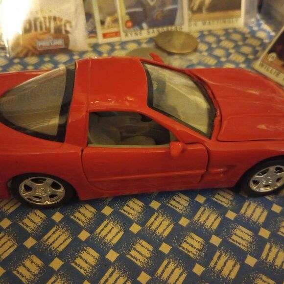 1/24 1997 Chevy Corvette die-cast high quality - Picture 2 of 9